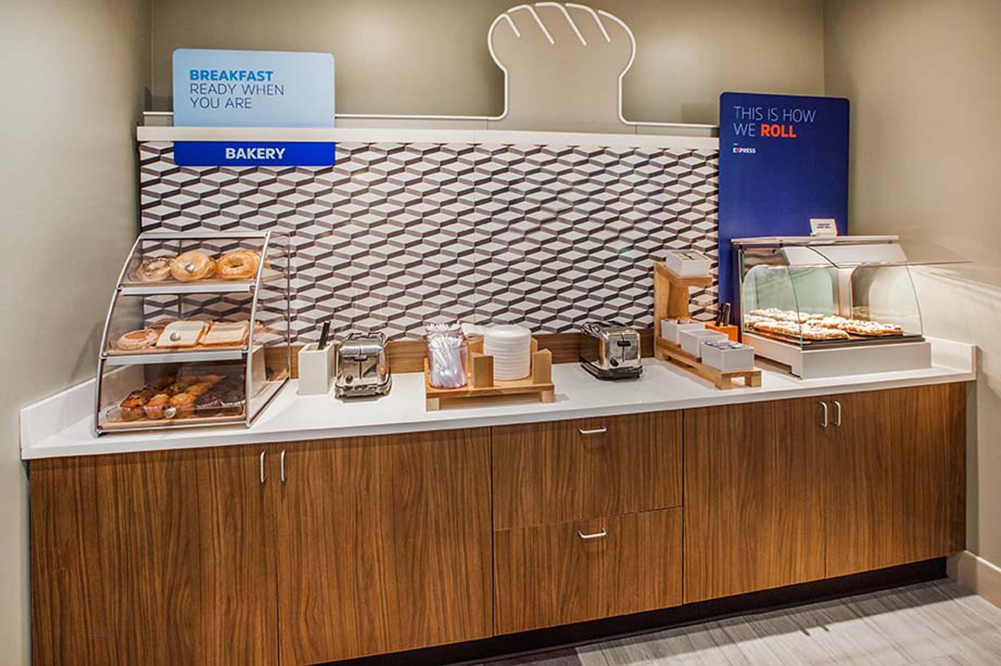 Holiday Inn Express & Suites - Nearest Universal Orlando By Ihg Dış mekan fotoğraf