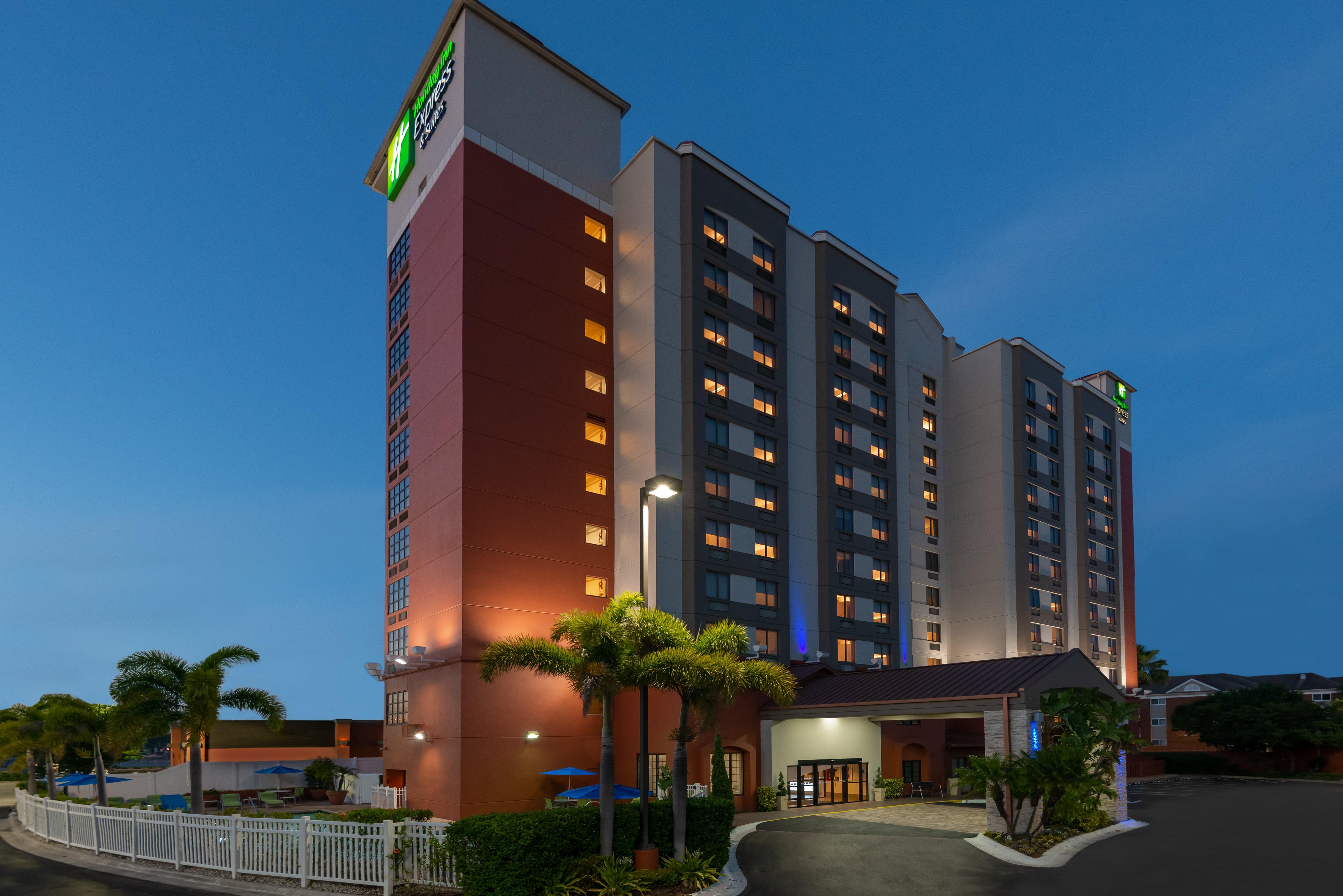 Holiday Inn Express & Suites - Nearest Universal Orlando By Ihg Dış mekan fotoğraf