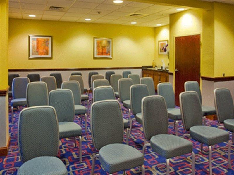 Holiday Inn Express & Suites - Nearest Universal Orlando By Ihg Dış mekan fotoğraf