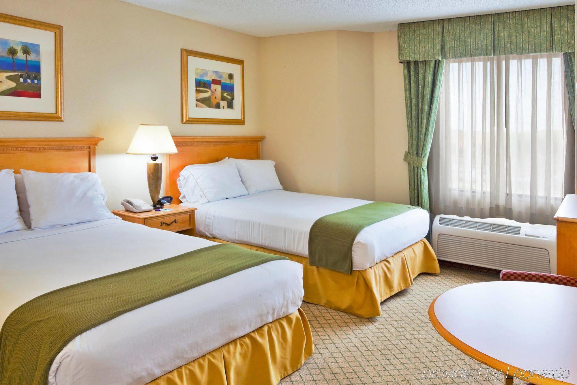Holiday Inn Express & Suites - Nearest Universal Orlando By Ihg Oda fotoğraf