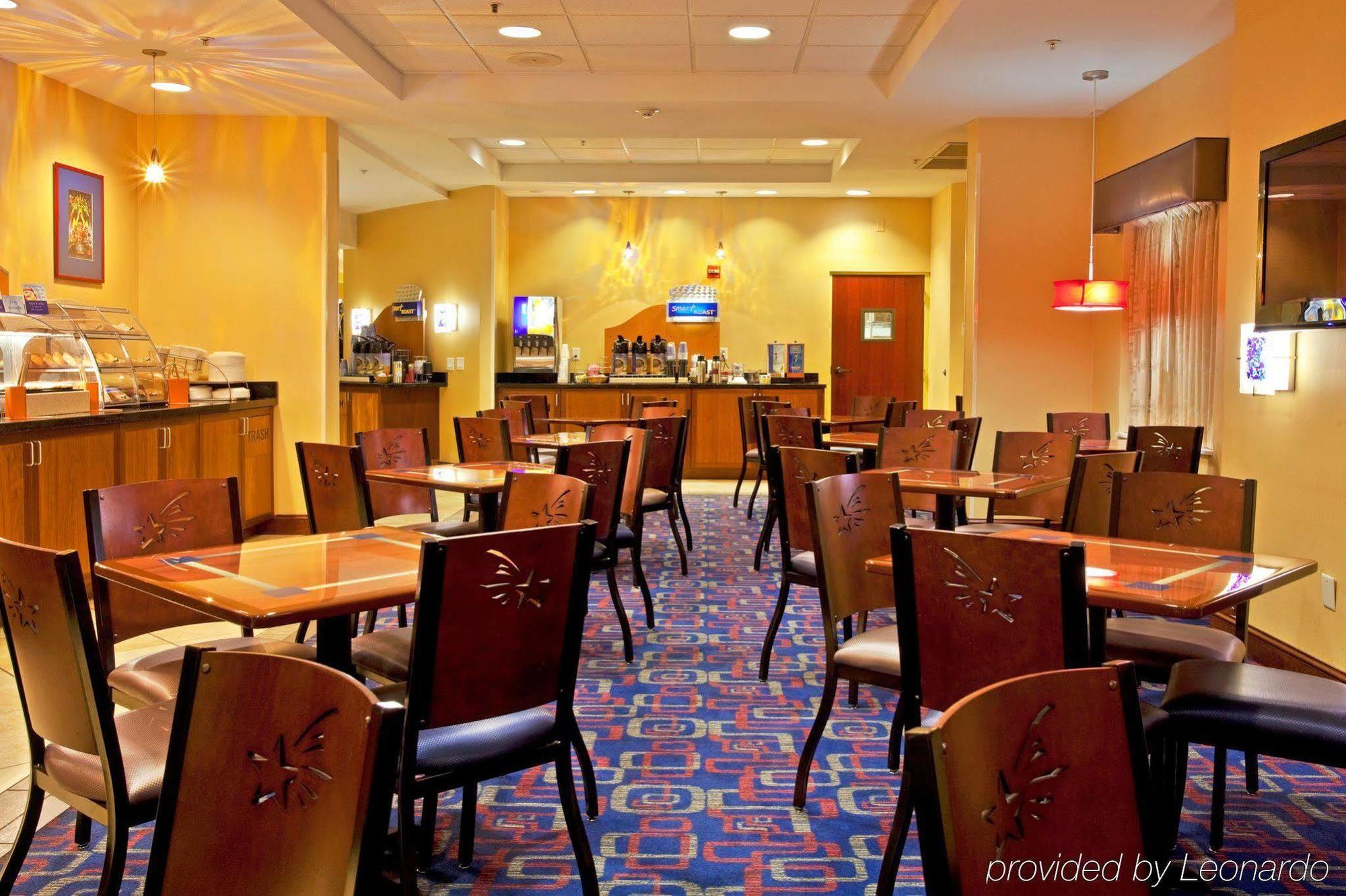 Holiday Inn Express & Suites - Nearest Universal Orlando By Ihg Dış mekan fotoğraf