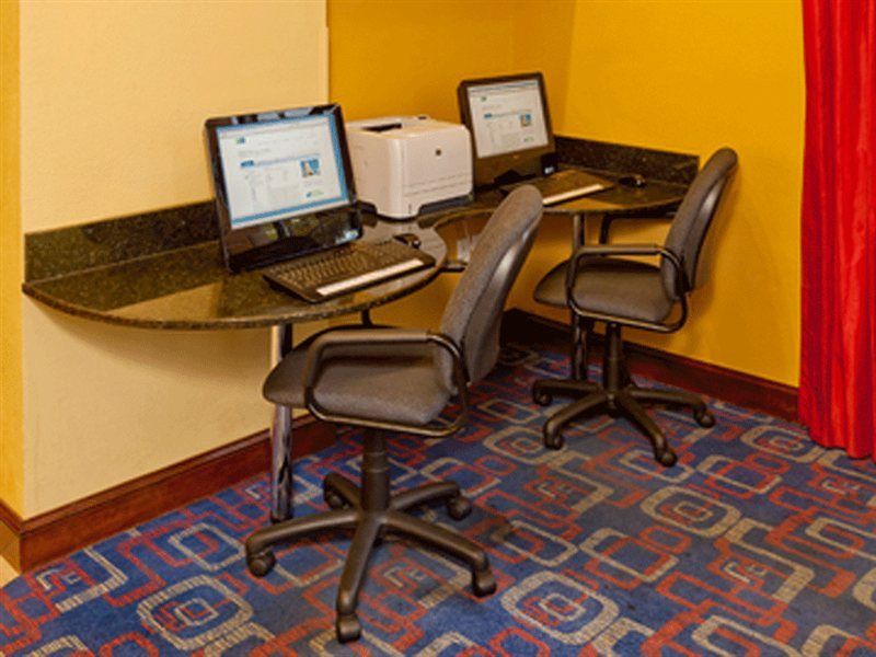 Holiday Inn Express & Suites - Nearest Universal Orlando By Ihg Dış mekan fotoğraf
